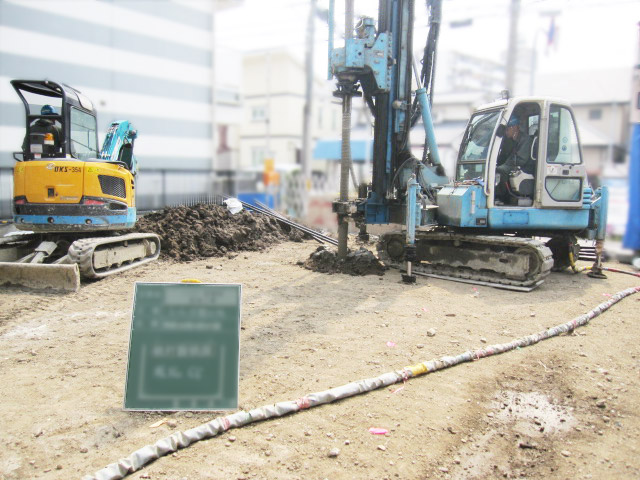 大阪支店の地盤改良施工風景